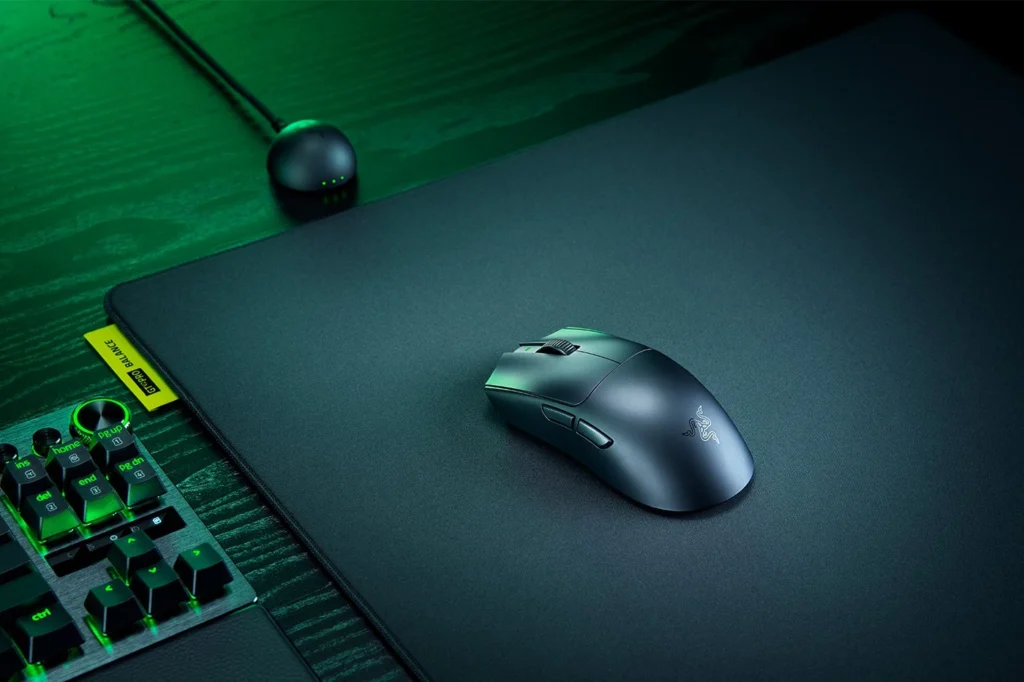 Razer Viper V4 Pro – Mouse Gamer Inalámbrico Negro