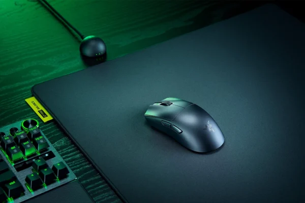 Razer Viper V4 Pro – Mouse Gamer Inalámbrico Negro